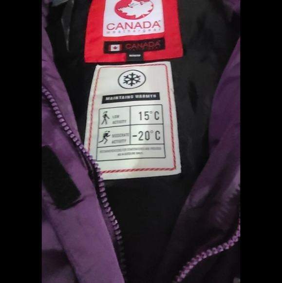 Canada Weathergear Women's Winter coat medium - Picture 2 of 6